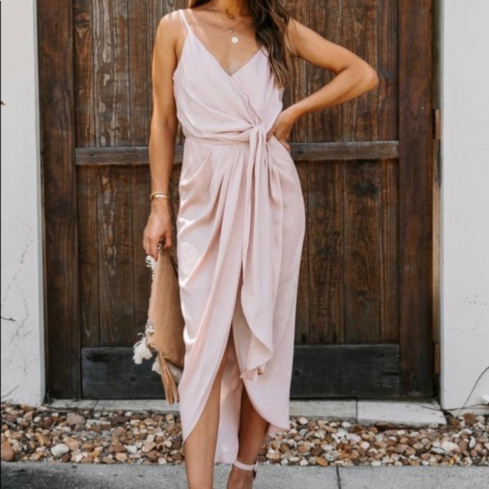 TOKEN OF GRATITUDE SATIN MIDI TIE DRESS